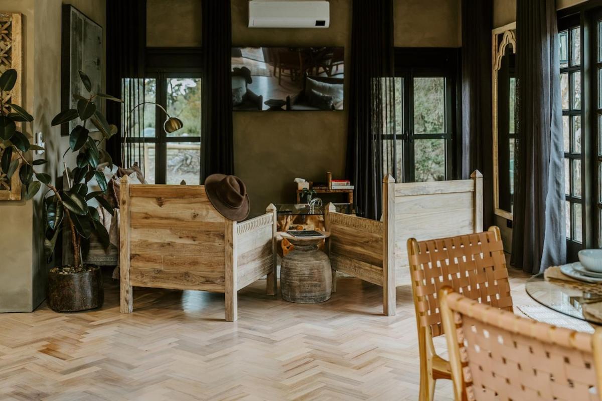 הוילה Launching Place The Temple - Country Farm Retreat מראה חיצוני תמונה